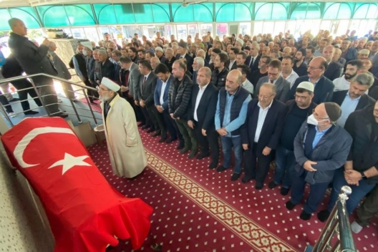 Bursa'da Kıbrıs Gazisi Turan son yolculuğuna uğurlandı