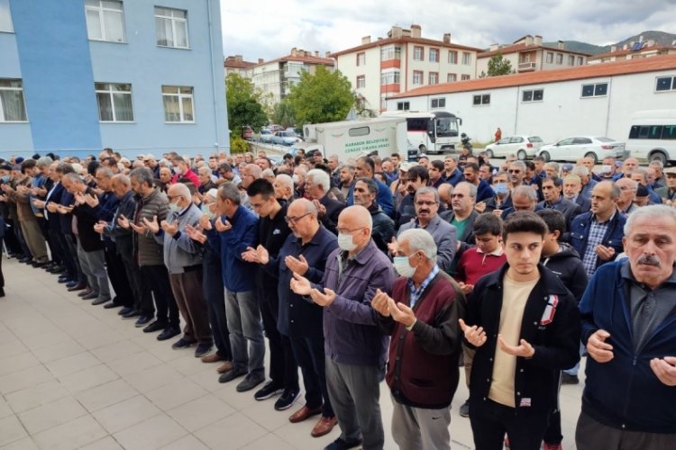 Karab&uuml;k'te 41 madenci i&ccedil;in cenaze namazı kılındı