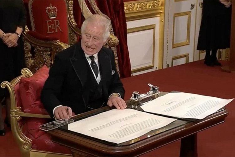 Kanada'da 14 milletvekili Kral Charles'a bağlılık yeminini reddetti