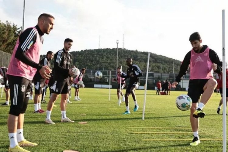 Beşiktaş, Hatayspor ma&ccedil;ı hazırlıklarını tamamlayarak kampa girdi