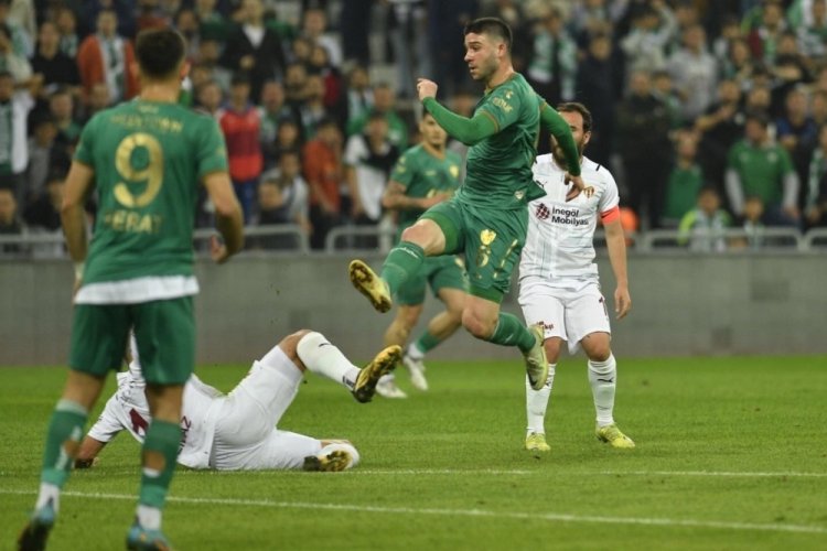 Bursaspor'da galibiyet sevinci