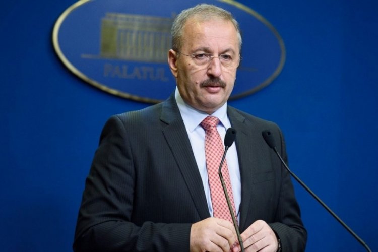 Romanya Savunma Bakanı Dincu istifa etti