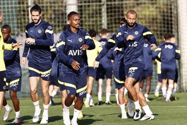 Fenerbah&ccedil;e, Rennes ma&ccedil;ı hazırlıklarında