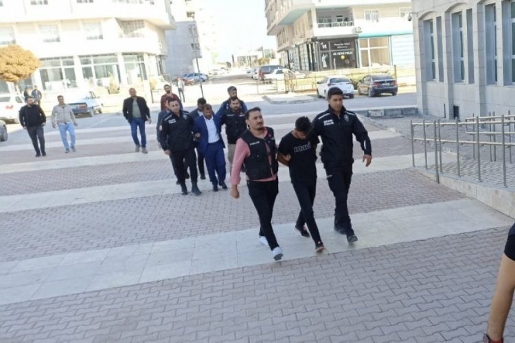&Uuml;&ccedil; g&uuml;nde 8 milyon liralık vurgun yaptı