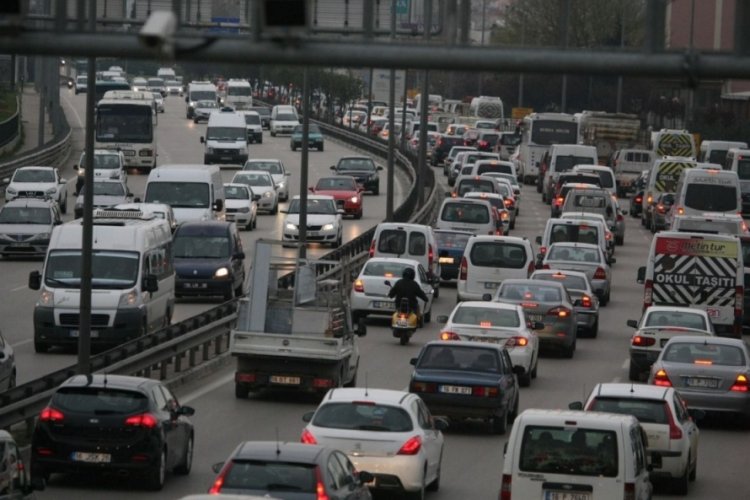 Bursa'da trafiğe kayıtlı ara&ccedil; sayısı belli oldu