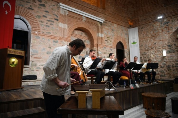 Bursa Osmangazi'de Macaristan ezgileri