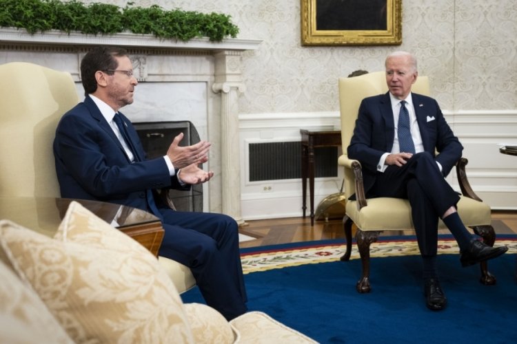 ABD Başkanı Biden ile İsrail Cumhurbaşkanı Herzog bir araya geldi
