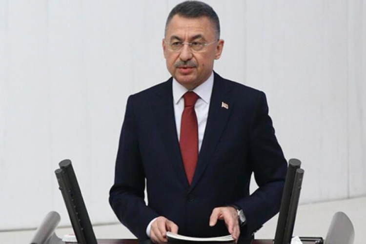 Fuat Oktay: Kimse kahraman ordumuzun şanlı m&uuml;cadelesini karalamaya c&uuml;ret edemez
