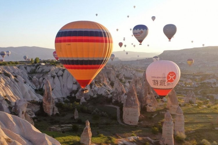 T&Uuml;İK a&ccedil;ıkladı! Turizm geliri y&uuml;zde 27,1 arttı