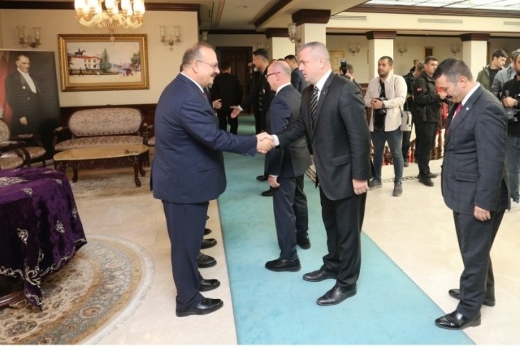 Vali Canbolat, 29 Ekim Cumhuriyet bayramı tebrikleri kabul etti