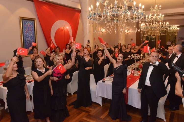 YASAV'ın Cumhuriyet kadınları