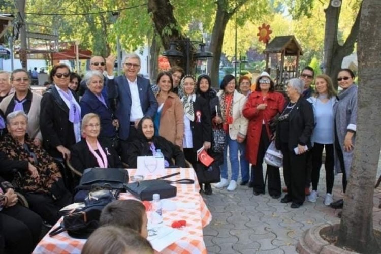 'Eski Bursalılar Burada' K&uuml;lt&uuml;rpark'ta buluştu