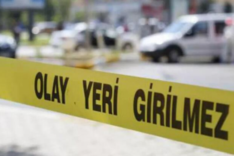 Ankara'da 71 yaşındaki adam, eşini 7 yerinden bı&ccedil;aklayarak &ouml;ld&uuml;rd&uuml;