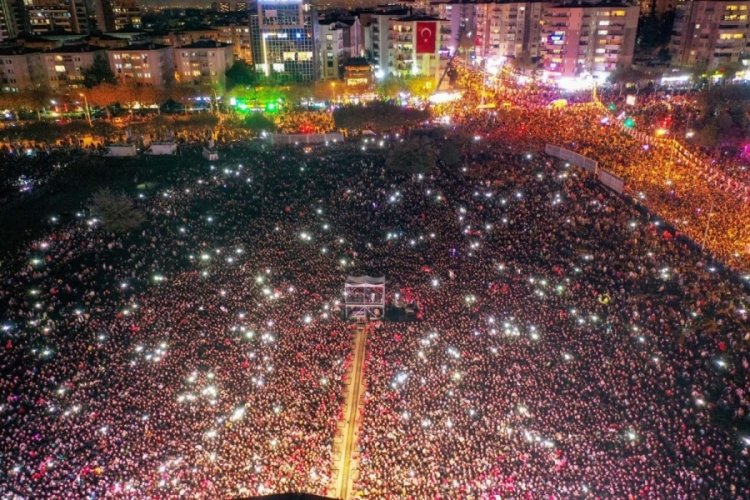 Bursa'da Cumhuriyet Bayramı coşkuyla kutlandı