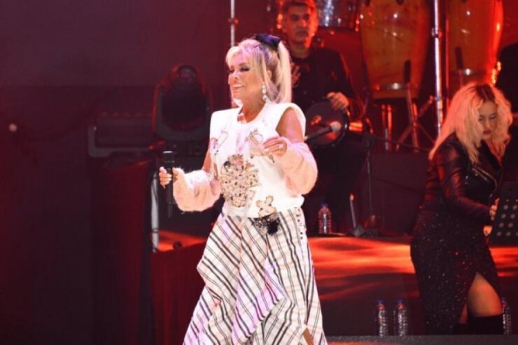 Ajda Pekkan: Sa&ccedil;ım yapılıyordu gelemedim