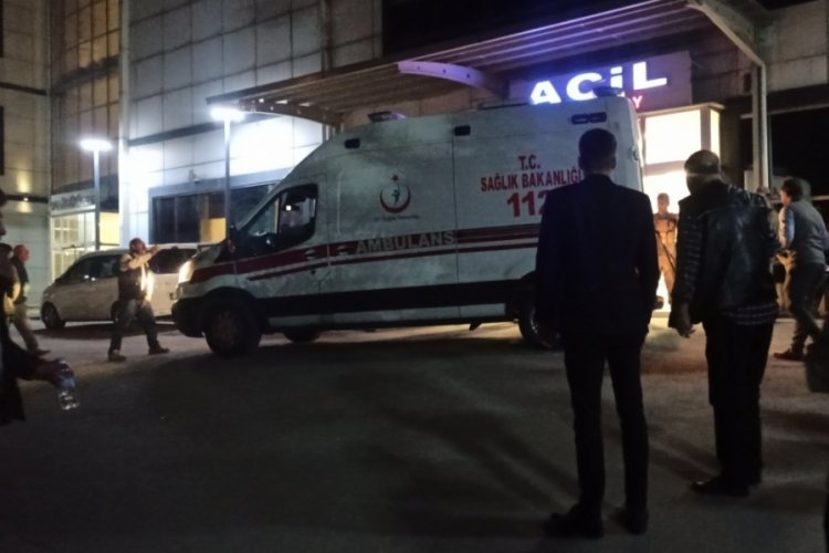 Batman'da ısınmak i&ccedil;in mangal yakan &ccedil;ift ve torunları zehirlendi
