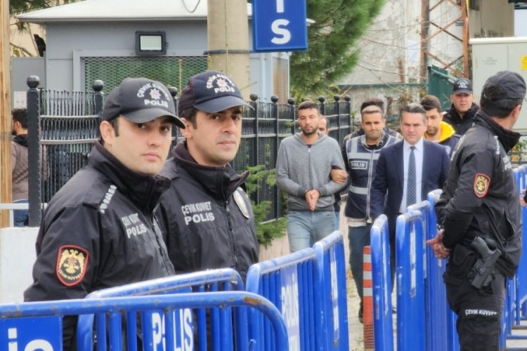 Bartın maden faciasında g&ouml;zaltına alınan 13 ş&uuml;pheli adliyeye sevk edildi