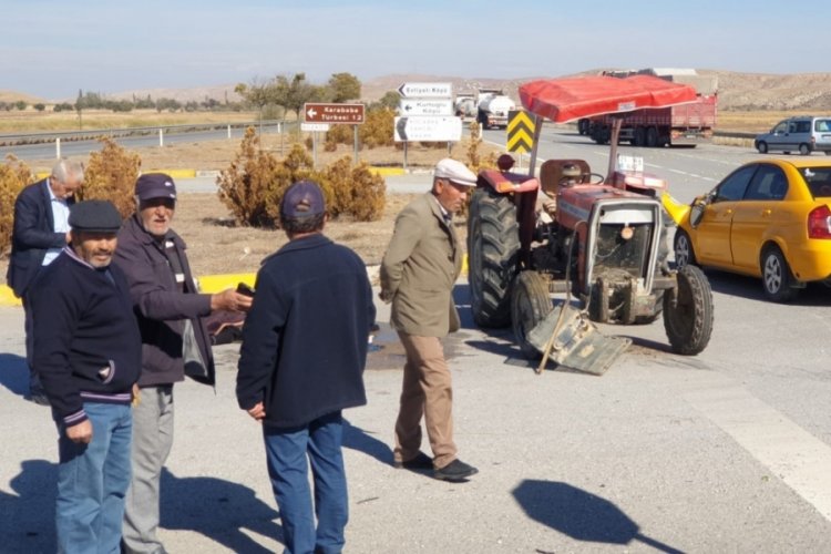 Kırıkkale'de feci kazada yaşlı kadın hayatını kaybetti, kocası ağır yaralandı
