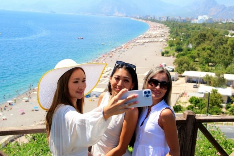 Antalya'ya Alman turist yağdı