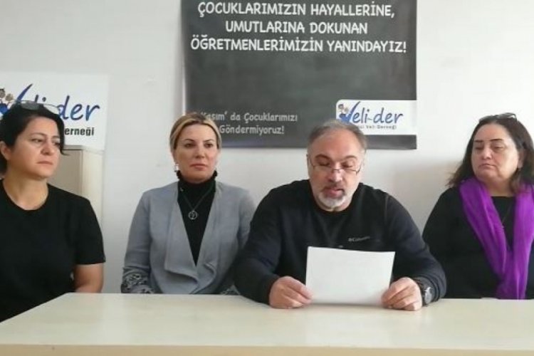 Velilerden &ouml;ğretmenlere destek: &Ccedil;ocuklarımızı okula g&ouml;ndermiyoruz
