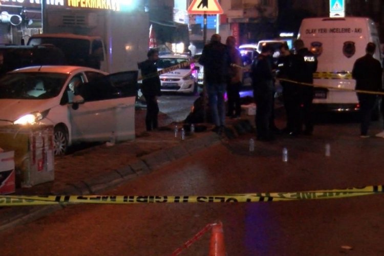 İstanbul'da &ouml;ld&uuml;r&uuml;len s&uuml;r&uuml;c&uuml;n&uuml;n yanından ka&ccedil;ırılan kadın kurtarıldı