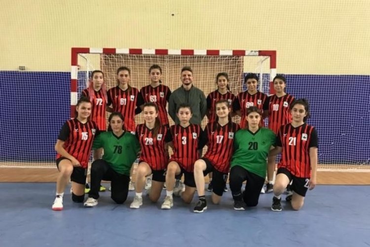 Bursa Osmangazili Sultanlardan &ouml;nemli galibiyet