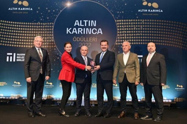 Balıkesir B&uuml;y&uuml;kşehir Belediyesi'ne iki yeni &ouml;d&uuml;l