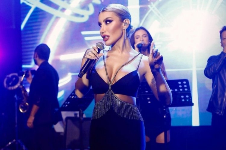 İrem Derici: &Ccedil;in malı İrem Derici'ler var