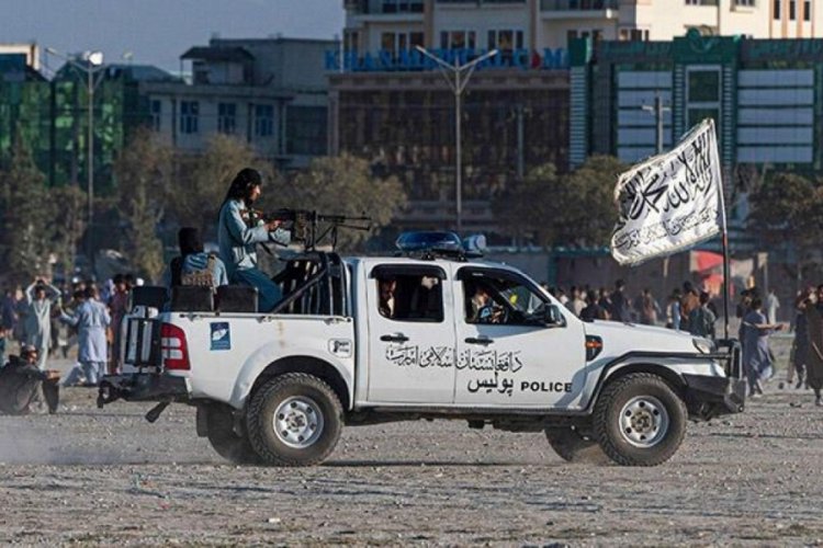 Afganistan'da yola d&ouml;şenen mayınlar infilak etti