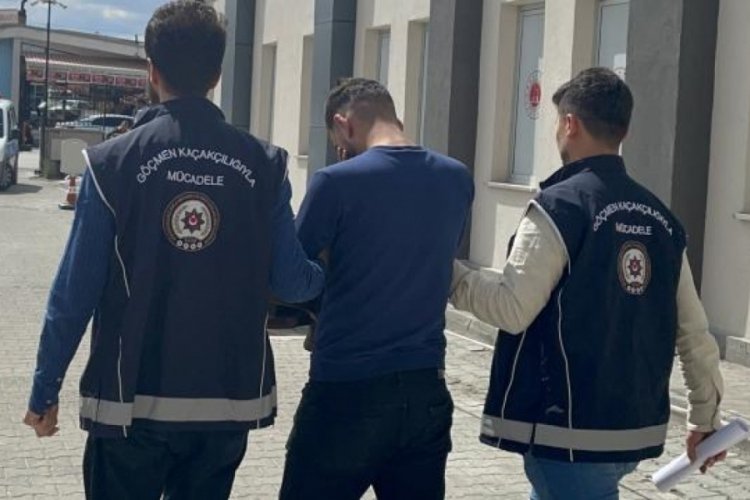 Erzincan'da 79 d&uuml;zensiz g&ouml;&ccedil;men sınır dışı edildi