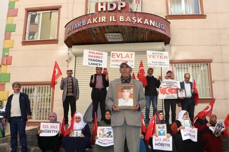 Diyarbakır'daki evlat n&ouml;betinde aile sayısı 322'ye y&uuml;kseldi