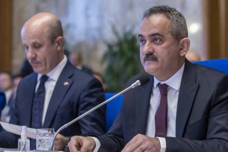 &Ouml;ğrencilere 'takip' sistemi geliyor!