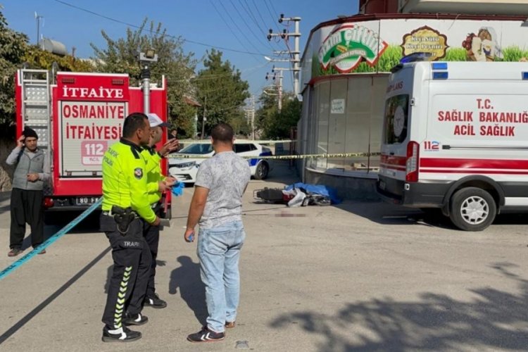 Osmaniye'de otomobil motosiklete &ccedil;arptı: 1 &ouml;l&uuml;, 1 yaralı