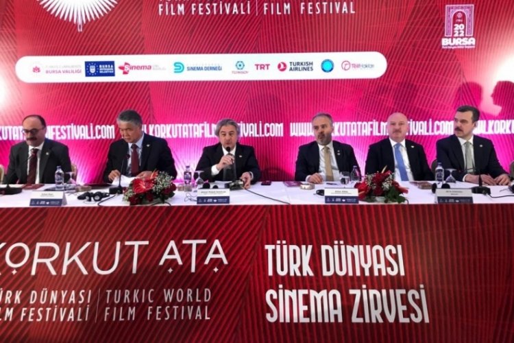 T&uuml;rk D&uuml;nyası Sinema Zirvesi yapıldı