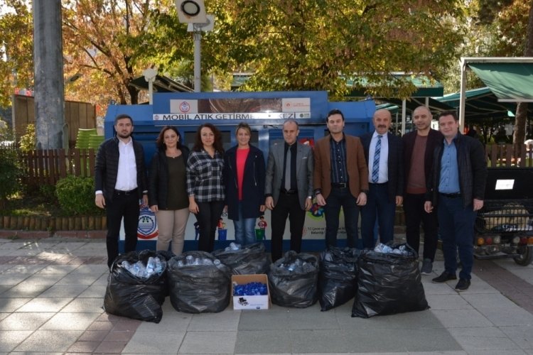 Bursa Orhangazi'de mavi kapaklarla tekerlekli sandalye alınacak