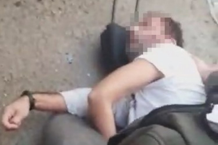 İki aracın karıştığı kazada otomobil kanala u&ccedil;tu