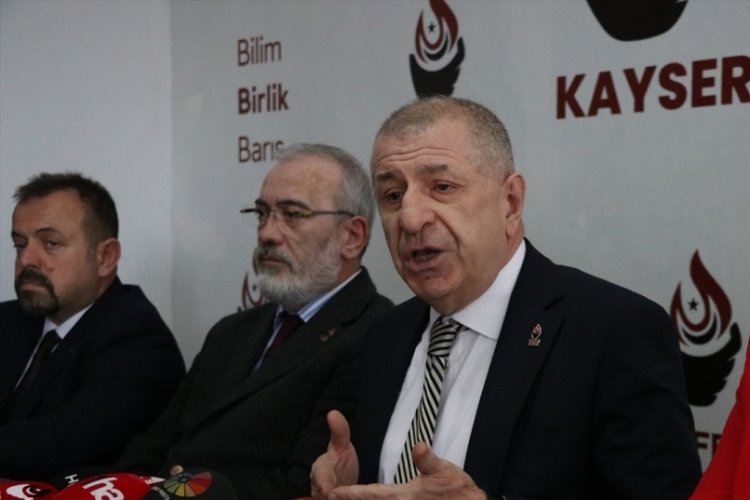 &Uuml;mit &Ouml;zdağ, Kayseri'de temaslarda bulundu