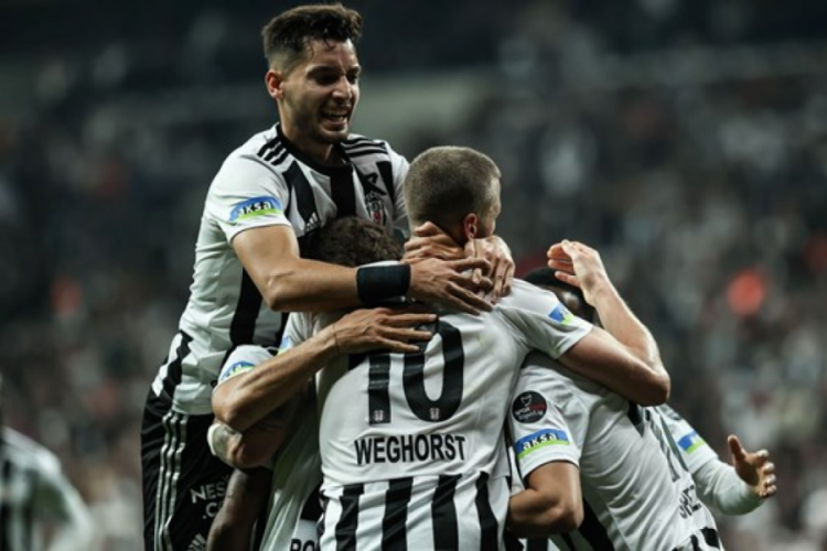 Beşiktaş'ın kamp kadrosu belli oldu