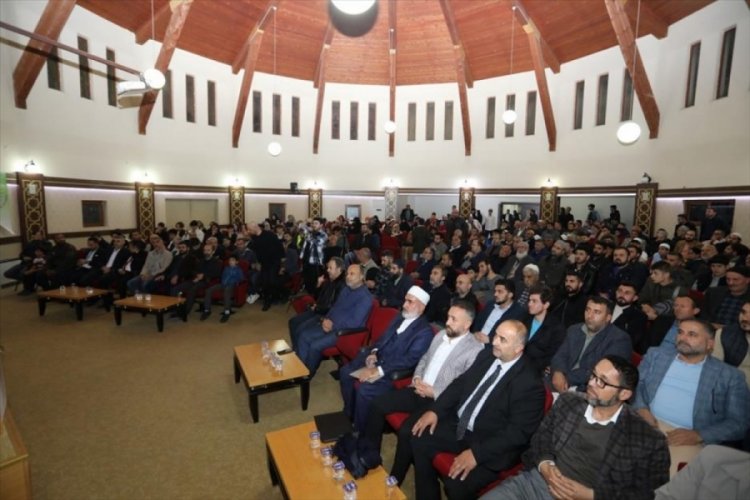 Bursa İneg&ouml;l'de "Beklenen Gen&ccedil;lik" semineri d&uuml;zenlendi