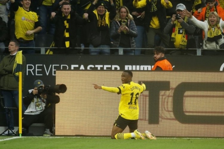 Youssoufa Moukoko, Bundesliga tarihine ge&ccedil;ti
