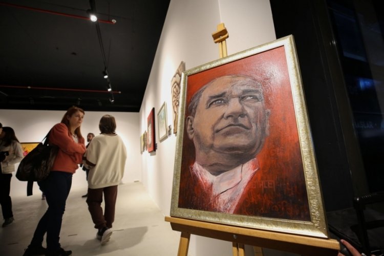 Bursa'da "Burda/yız" sergisi Nil&uuml;fer'de sanatseverlerle buluştu