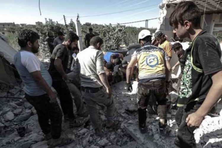Suriye'de m&uuml;lteci kampına saldırı: 6 &ouml;l&uuml;, 17 yaralı