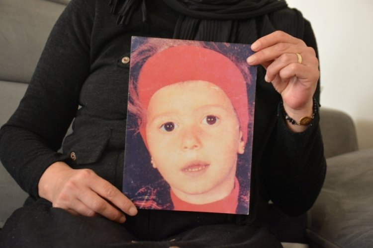 Kocaeli'nde Marmara Depremi'nden sağ kurtulduğuna inandığı kızını 23 yıldır arıyor