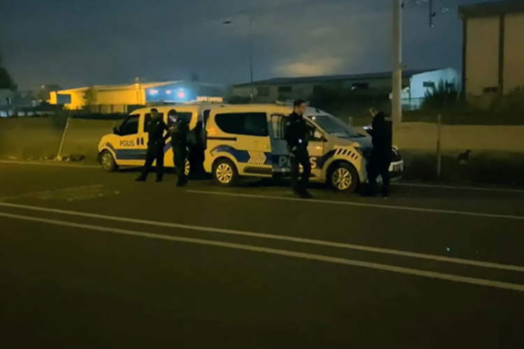 Adana'da yol kenarında yeni doğmuş bebeğin cansız bedeni bulundu