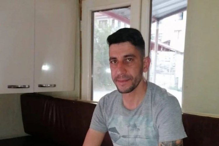 K&uuml;tahya'da bir şahıs sokakta &ouml;l&uuml; olarak bulundu
