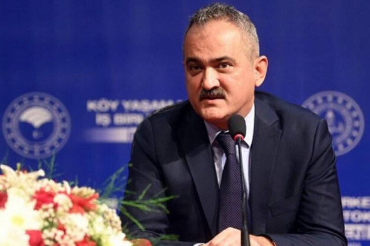 Bakan &Ouml;zer: 94 bin &ouml;ğretmen yazılı sınavdan muaf