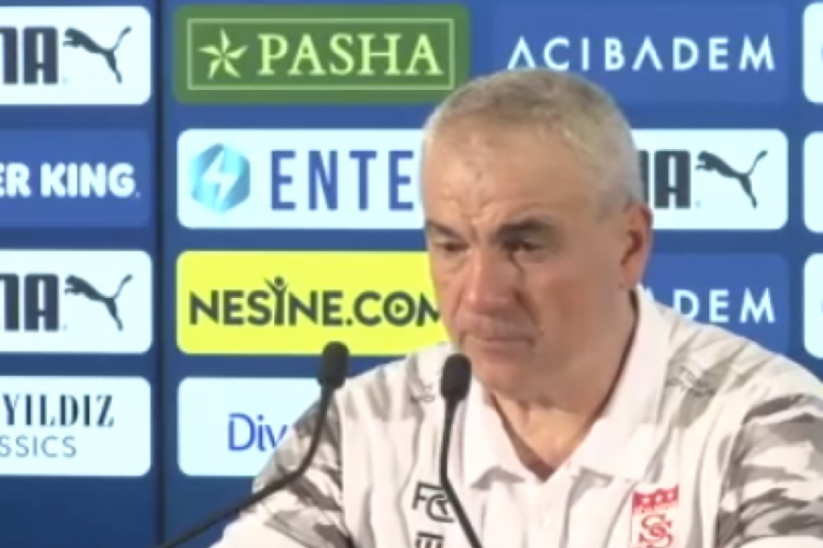 Sivasspor Teknik Direkt&ouml;r&uuml; Rıza &Ccedil;alımbay: Ger&ccedil;ekten iyi m&uuml;cadele ettik