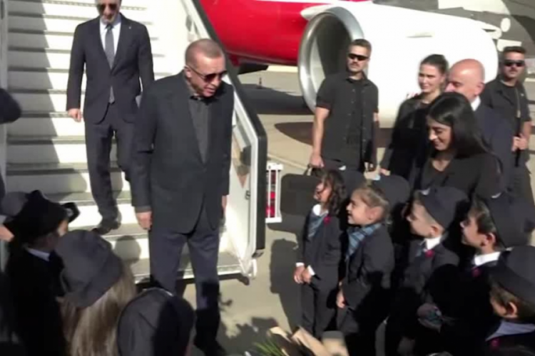 Fahrettin Altun, Cumhurbaşkanı Erdoğan'ın Gaziantep ziyaretinden bir anıyı paylaştı