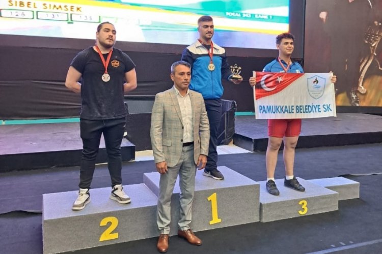 Bursalı sporcudan b&uuml;y&uuml;k başarı