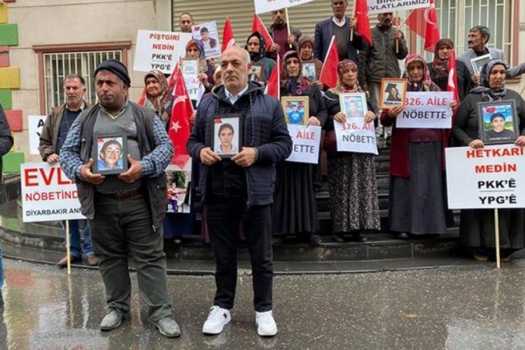 Diyarbakır'daki evlat n&ouml;betinde aile sayısı 326'ya y&uuml;kseldi